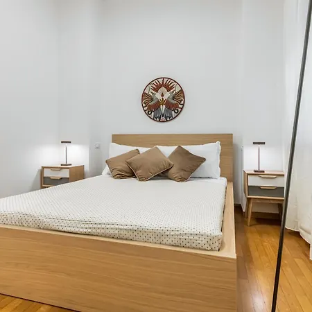 Politeama Glamour - Apartment With Terrace X6 Palermo Exterior photo